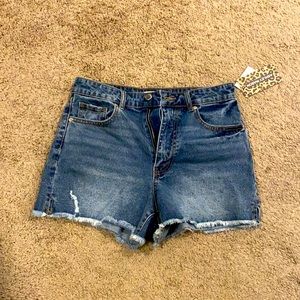 High waist denim shorts